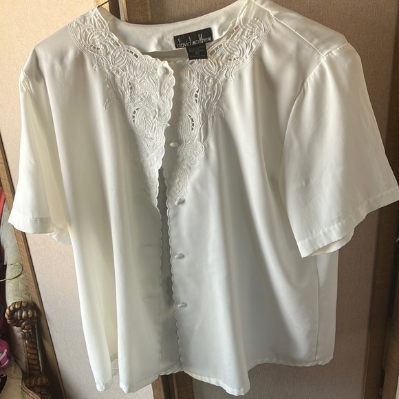 david Matthew | Tops | David Matthew White Short Sleeve Blouse With ...